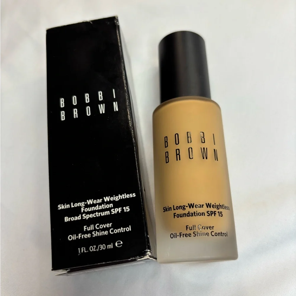 Bobbi Brown Skin Long-Wear Weightless Foundation - Warm Natural